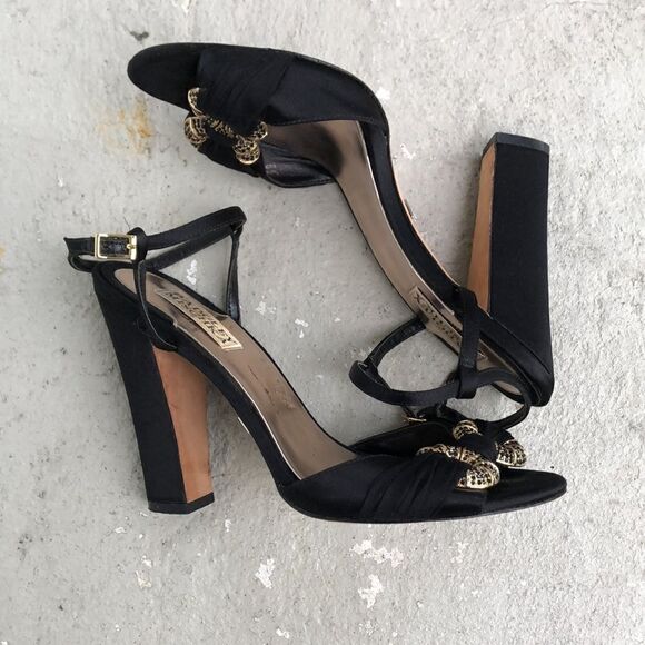 Jeweled Badgley Mischka heels - Picture 2 of 12